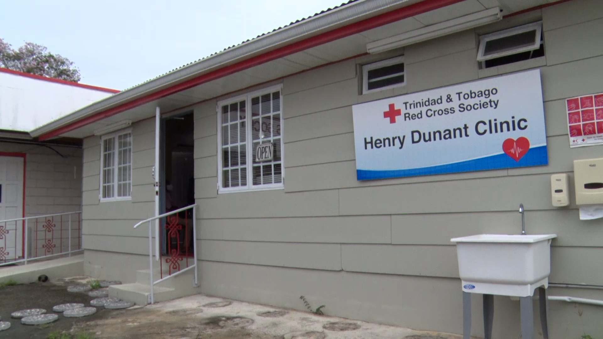 Ministry Clarifies No Current Financial Ties With Red Cross Society