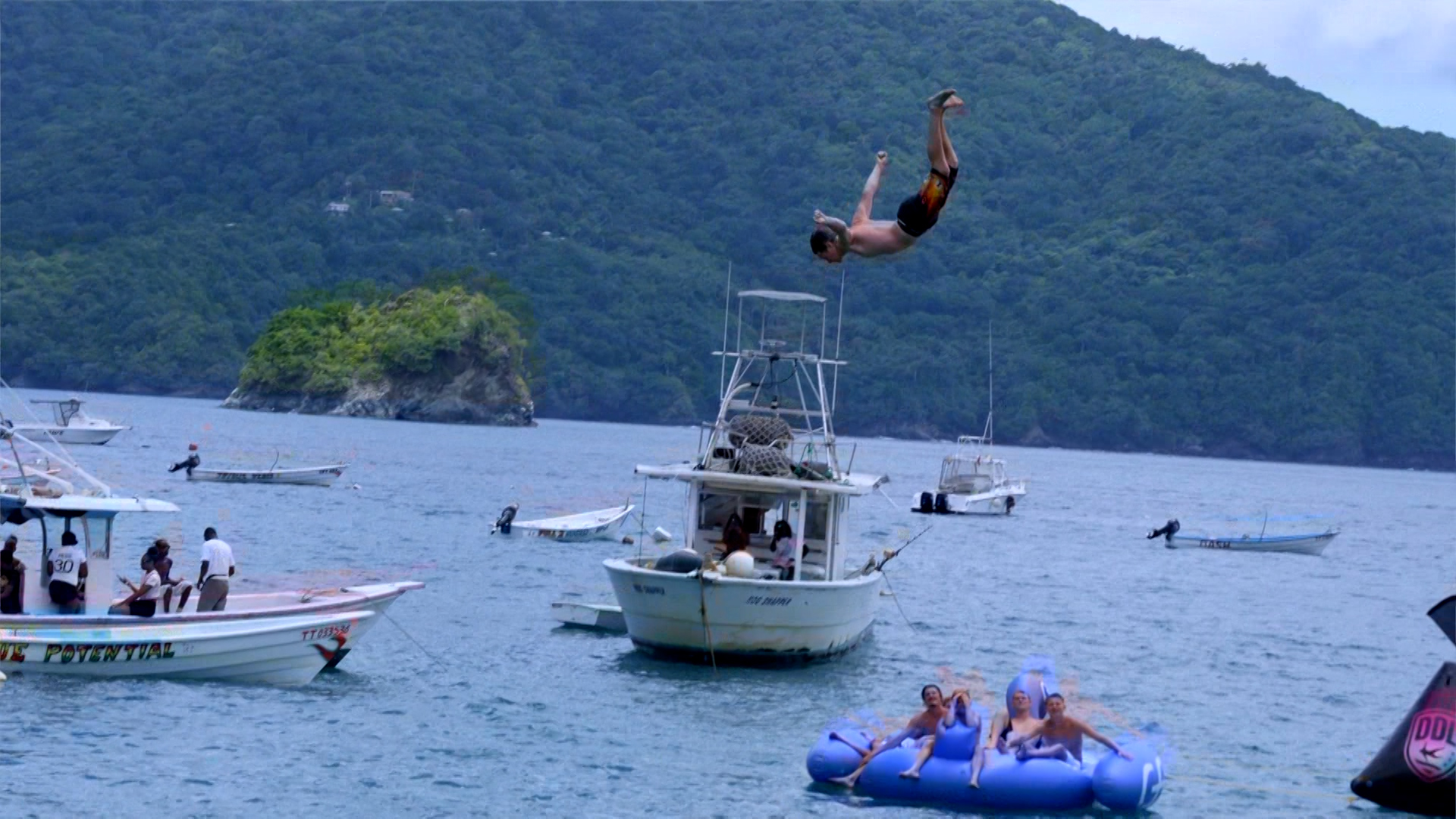 Diving League Championships Take Tobago By Storm