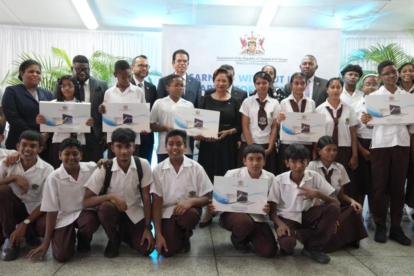 18,000 Laptops Distributed As Government Completes Nationwide “Laptop for Every Child” Programme