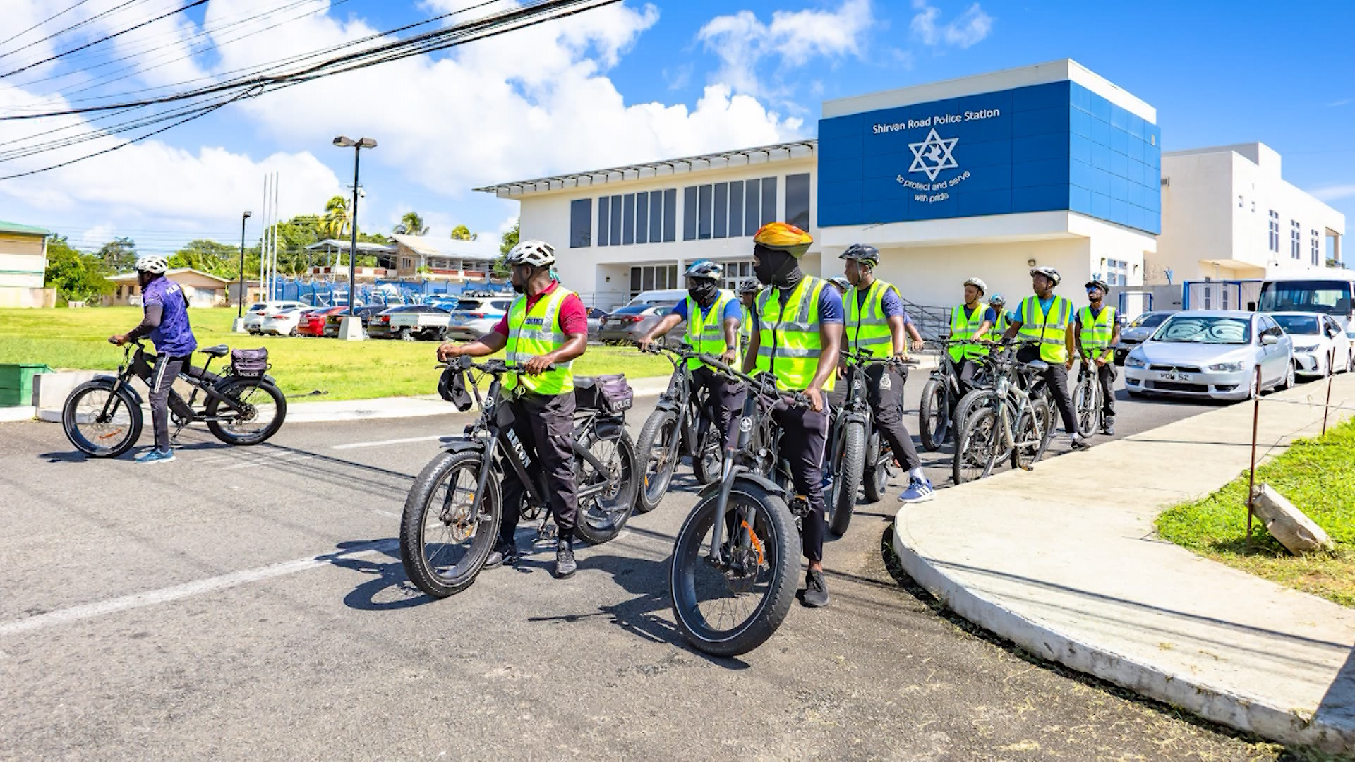TTPS Tobago Division Trains Officers In New E-Bike Programme