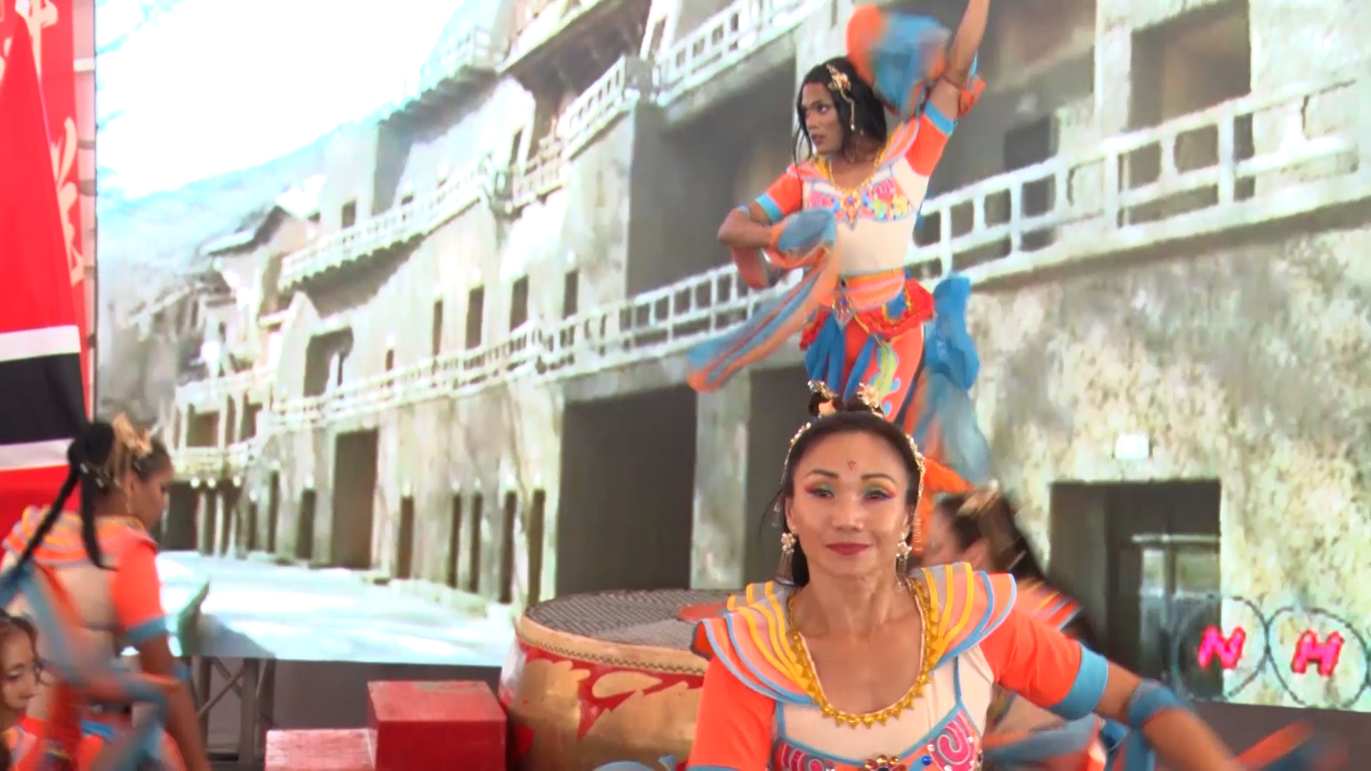 Chinese Spring Festival Temple Fair Kicks Off