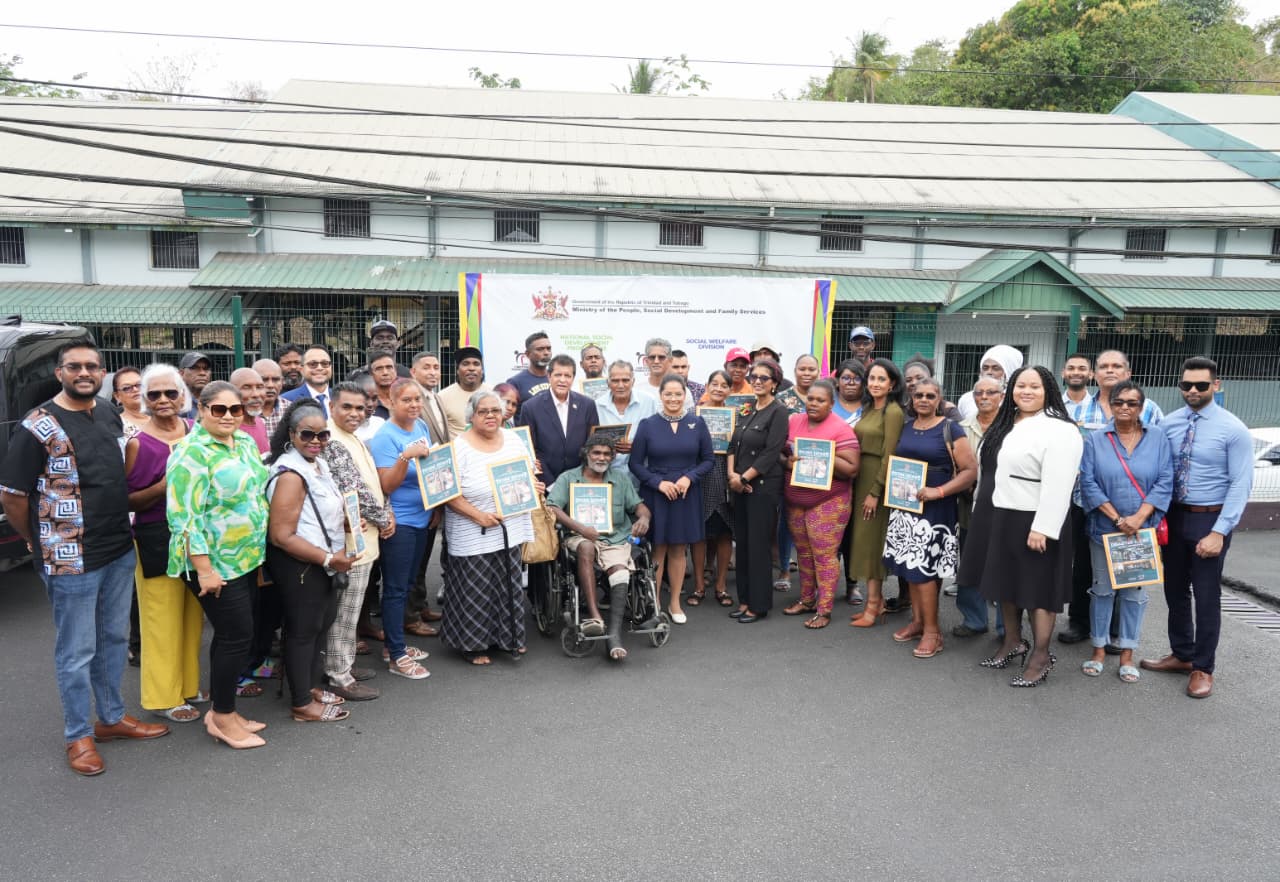 MPSDFS Continues Delivery Of Grants With Assistance Given To Residents In The Siparia And Penal/Debe Regions