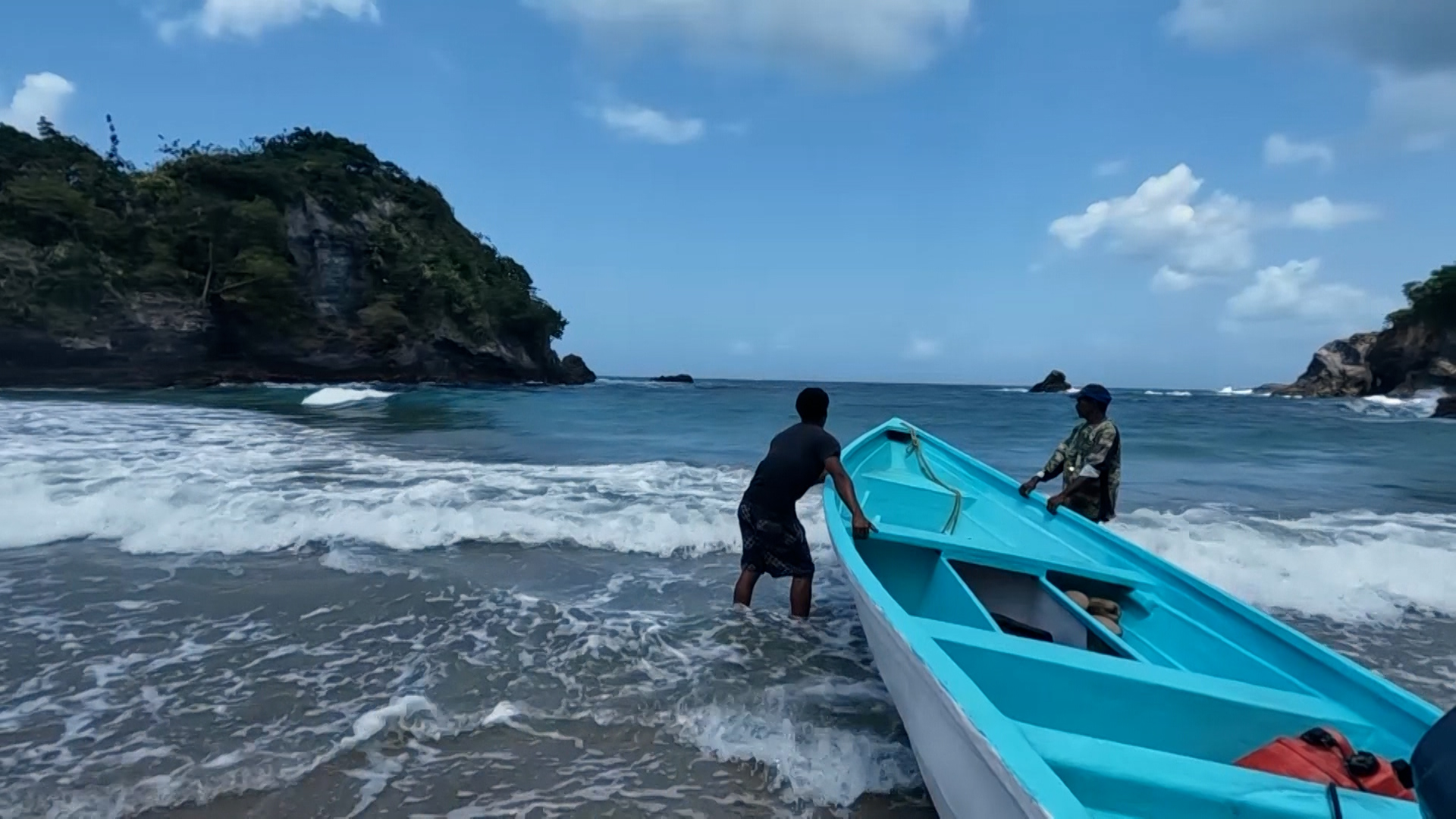 Right Here – Senna Bay