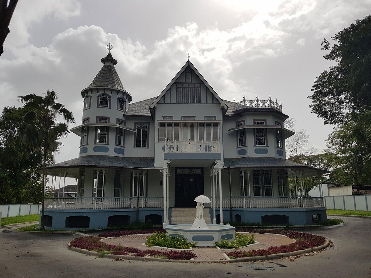 Public Warned Against Climbing On Monuments