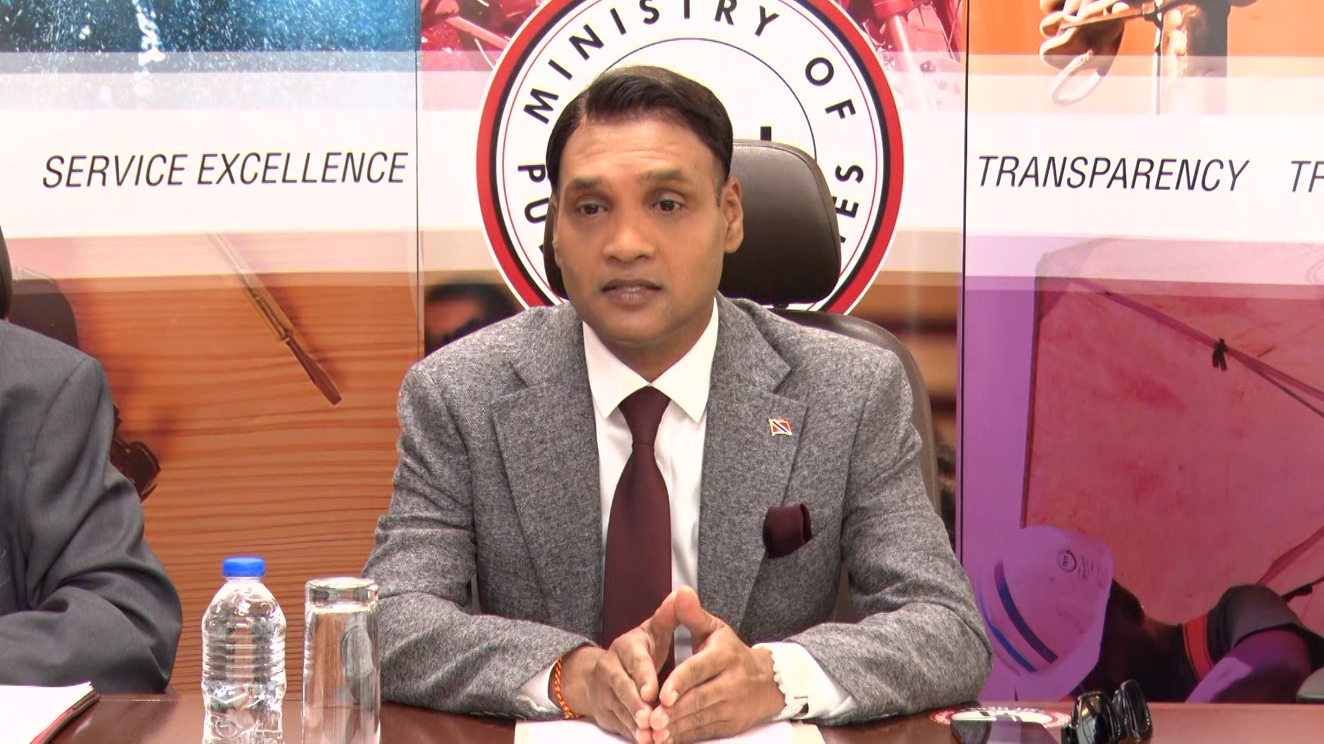 Minister Padarath Meets PSA, WASA Workers As Negotiations Continue
